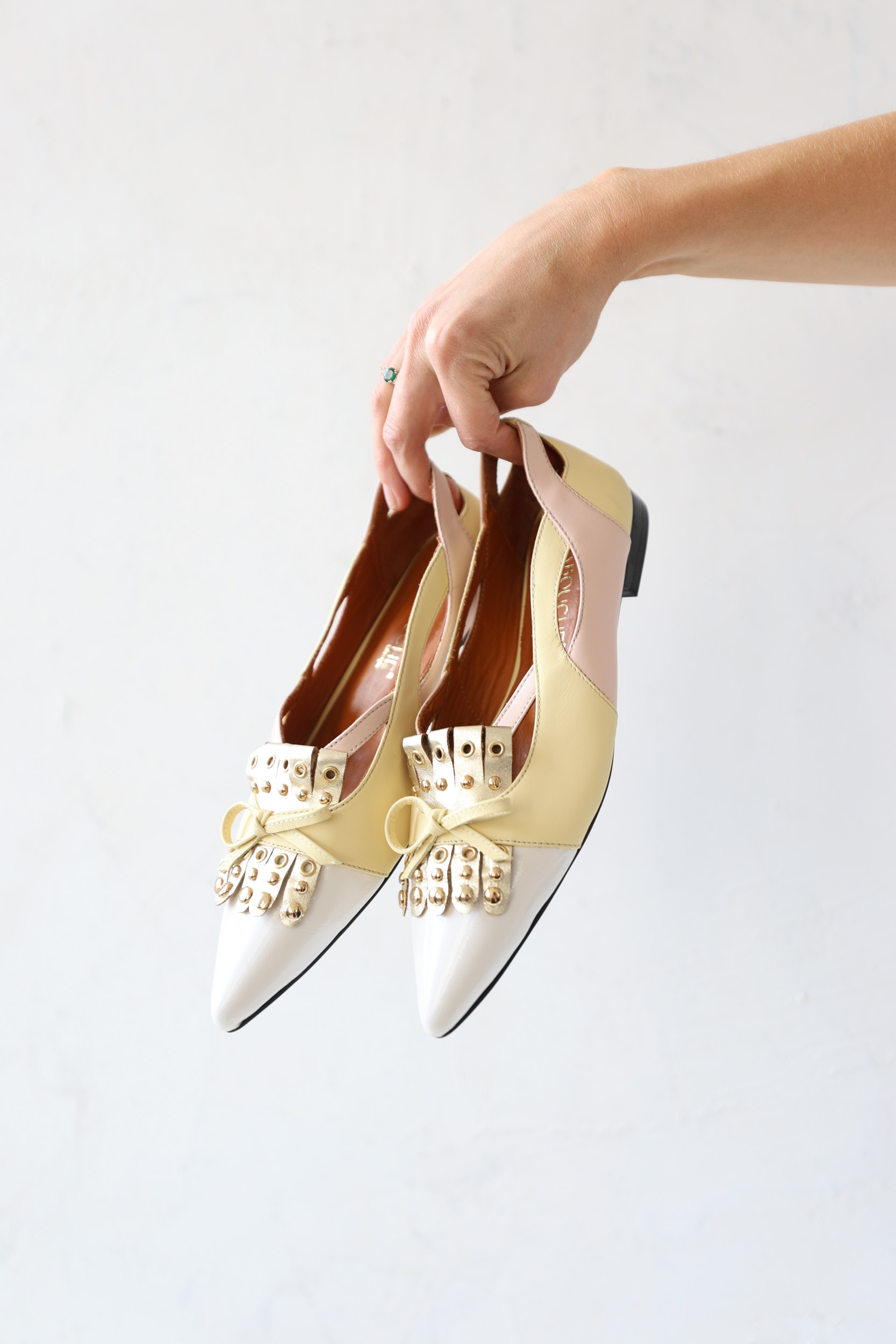 Babouche Lifestyle - Sfeer - Dunja - Off White Pastel Yellow Nude Gold - 772A9904